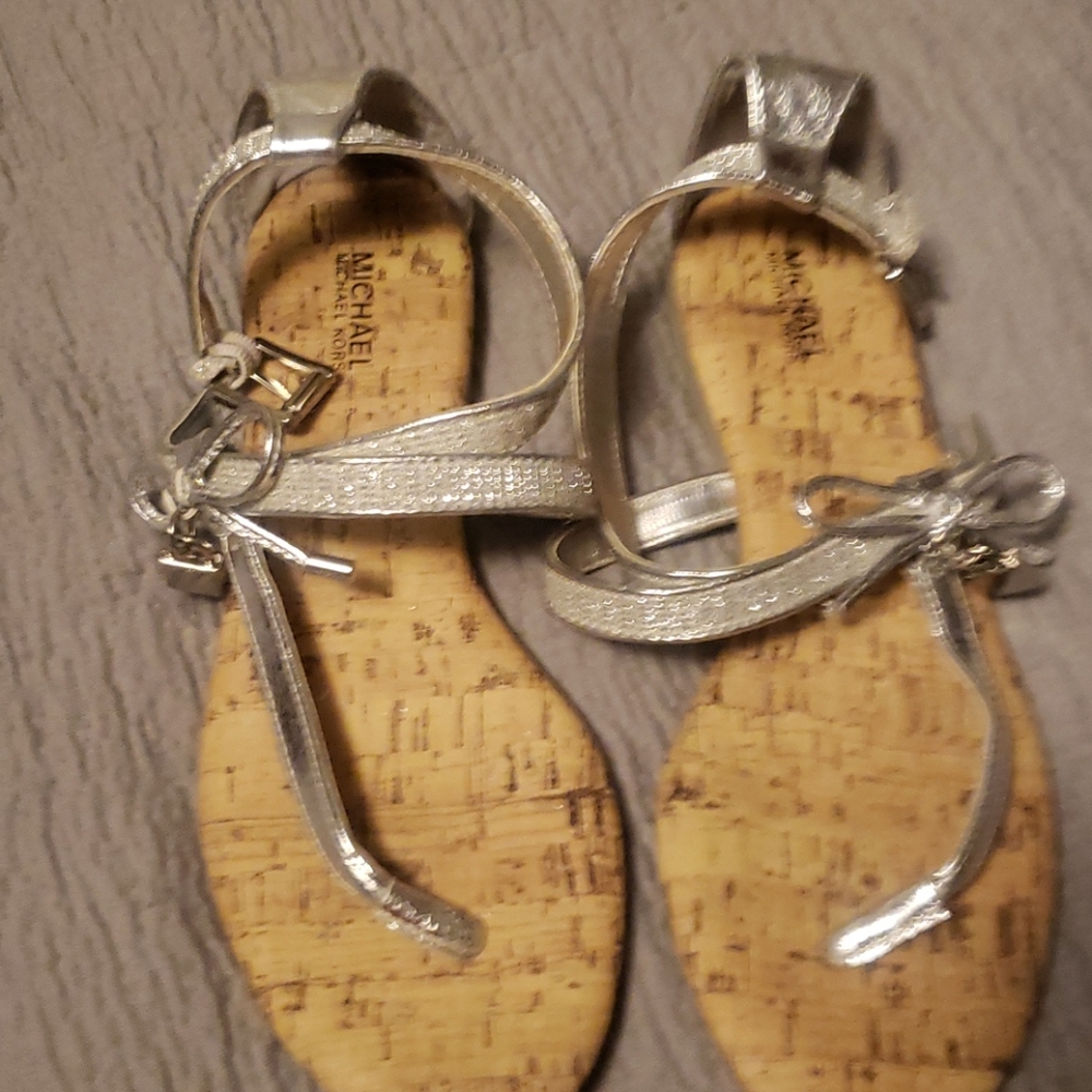 Sandals - Picture 1 of 3